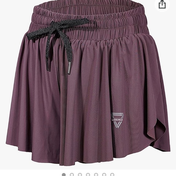 IN SEARCH OF: Flowy Running Shorts - Picture 3 of 6